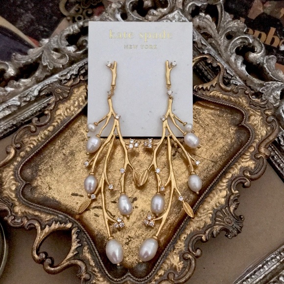 KATE SPADE • Brilliant Freshwater Pearl Branches Statement Earrings - Picture 3 of 3